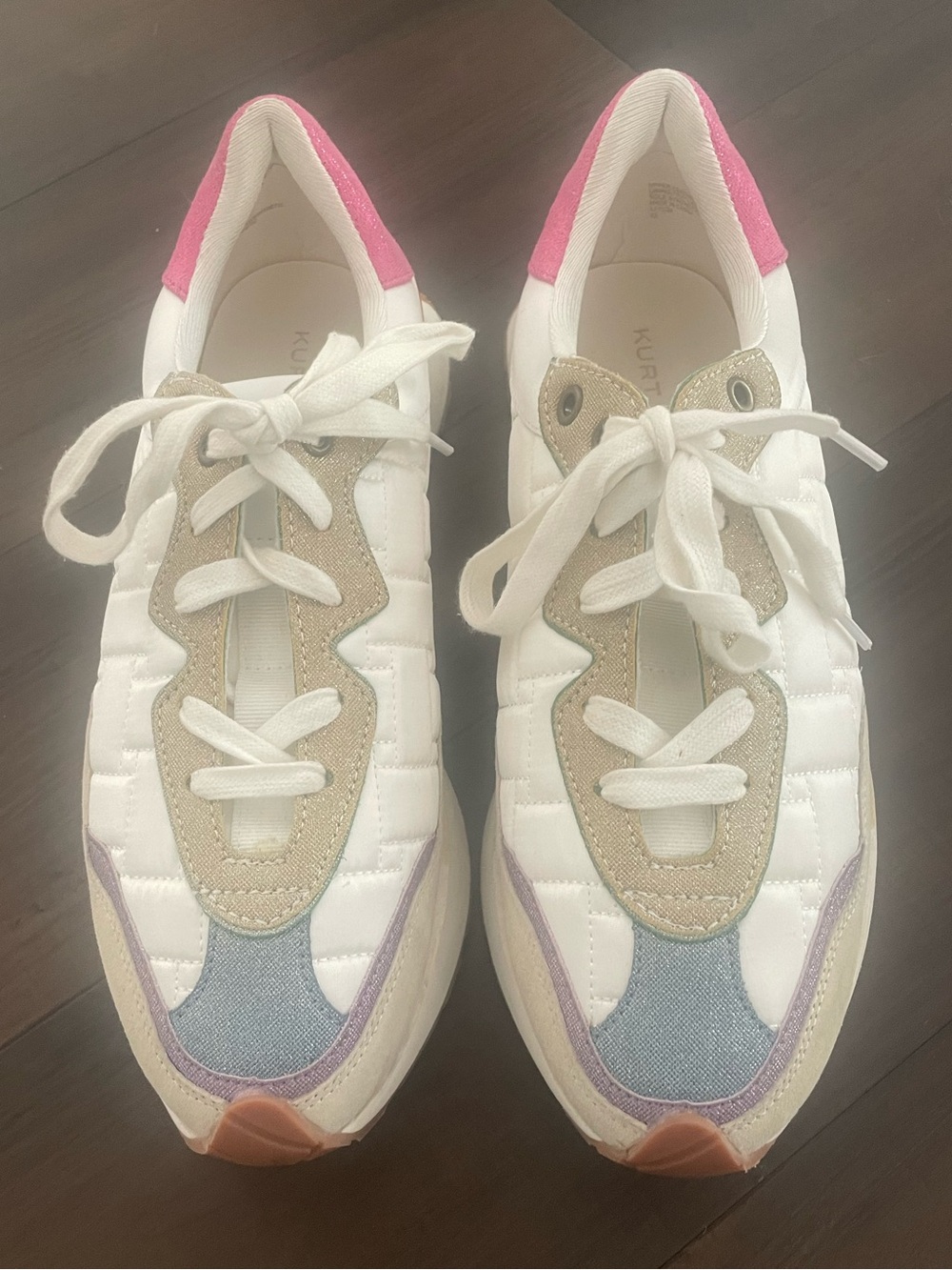 Kurt Geiger London Wimen’s Nylon Quilt/Leather Trainer (White/Multi). Size US 10